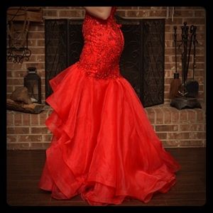 MoriLee Size 8. Style # 99021 mermaid prom dress